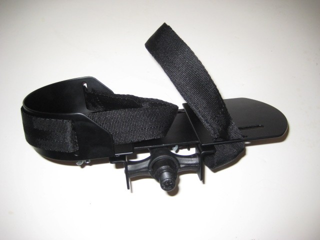 trike pedal straps